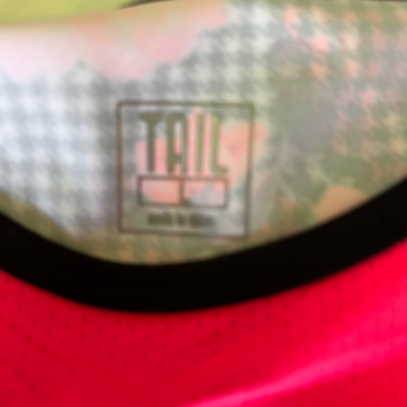 Tail Racerback Top Large - Picture 5 of 7